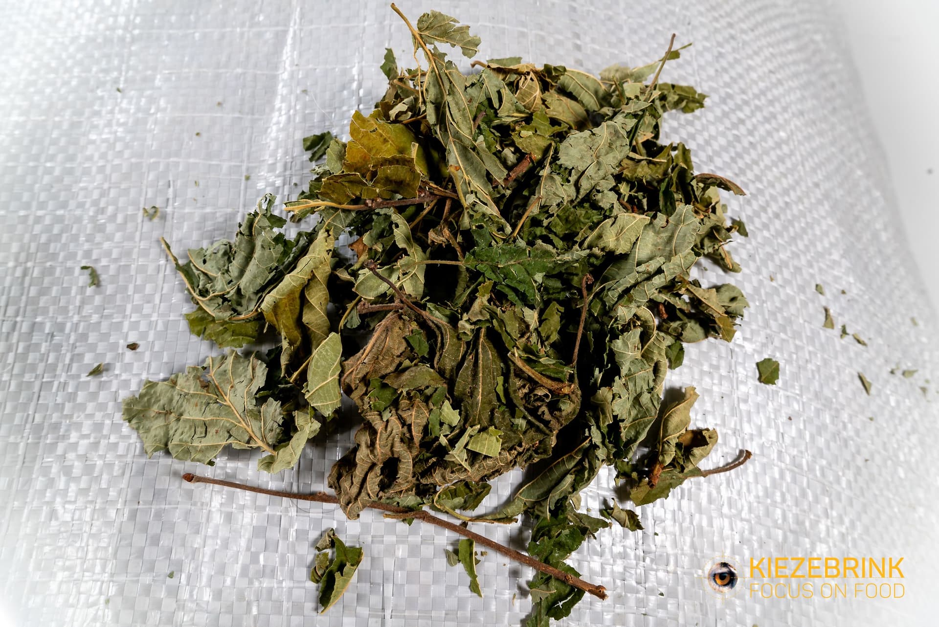 Hasselnød blade - 10-20 kg sæk