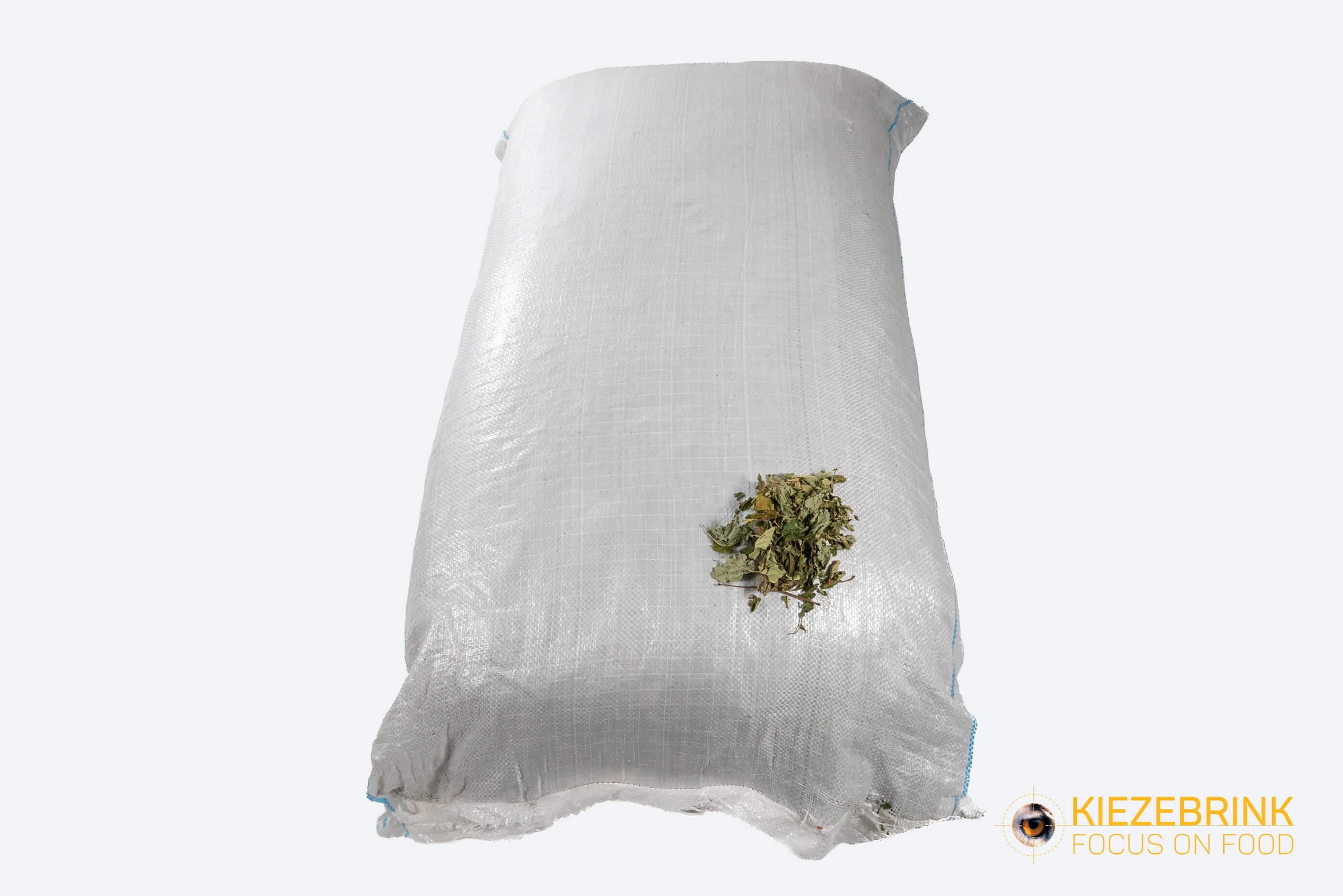 Hasselnød Blade - 10-20 kg sæk
